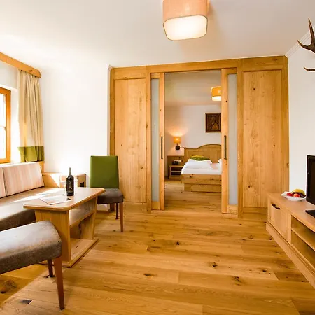 Wellness & Alpenhof 4* הרוואלד