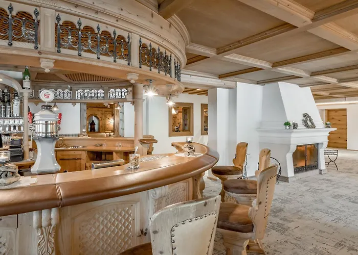 מלון Wellness & Alpenhof 4*