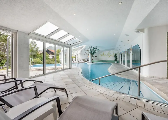 Wellness & Alpenhof מלון