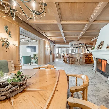 Hotel Wellness & Alpenhof