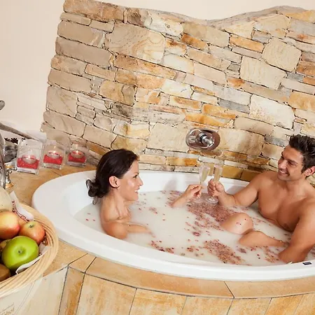 Wellness & Alpenhof ホテル エールヴァルト